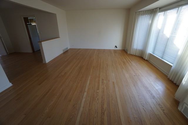 8041 Elmore St - Photo 2 of 12