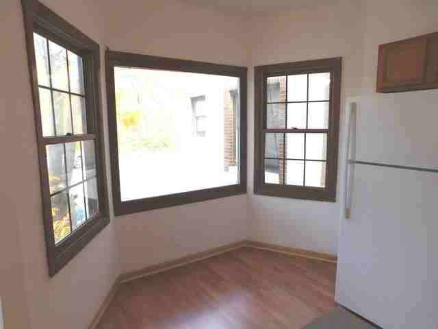 38 E Grand Ave #2W - Photo 3 of 10