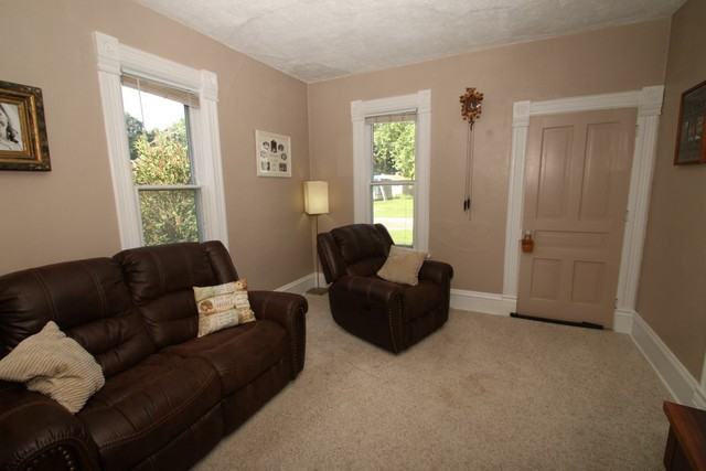 235 N 5th St - Photo 3 of 24