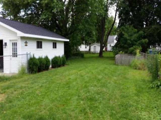 1927 Miles Ave - Photo 2 of 6