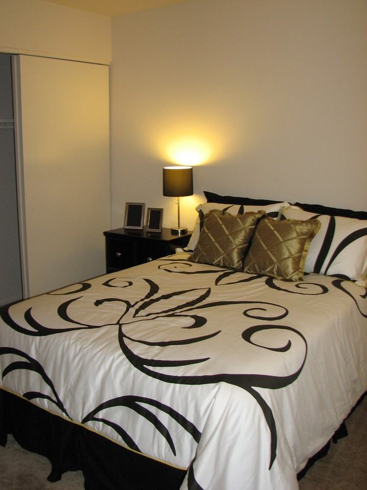 Cherry Creek Apartments - Photo 3 of 26