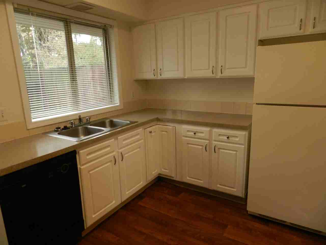 Capitol Gardens - Photo 3 of 12