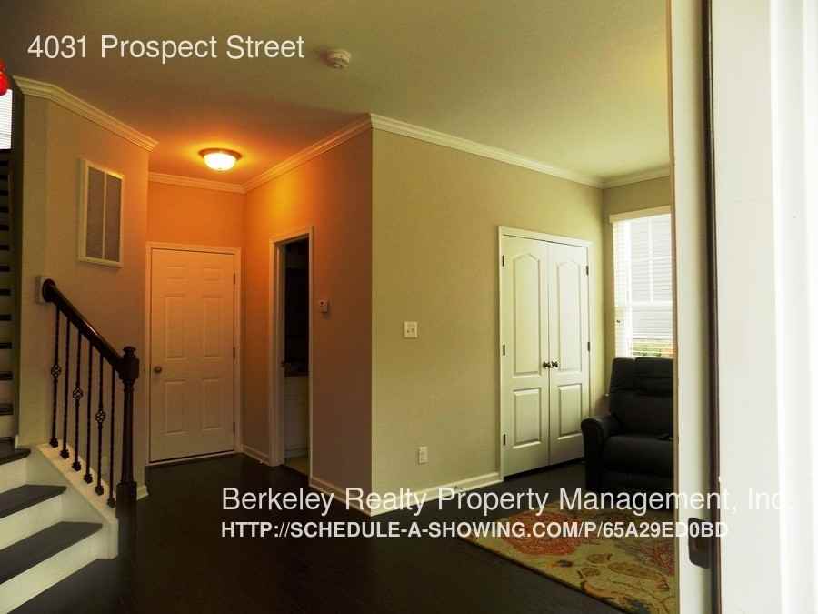 4031 Prospect St - Photo 3 of 26