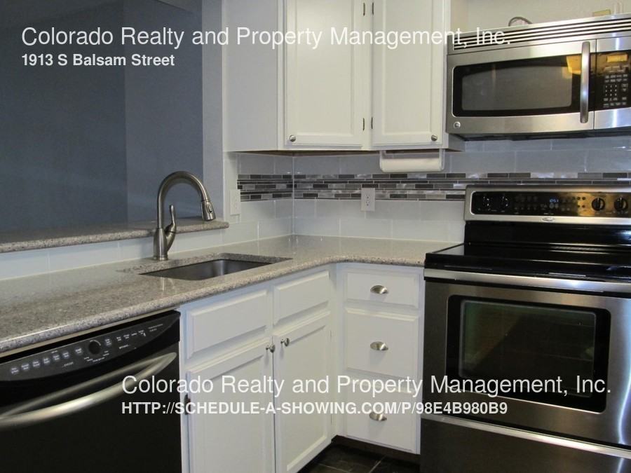 1913 S Balsam St - Photo 2 of 6