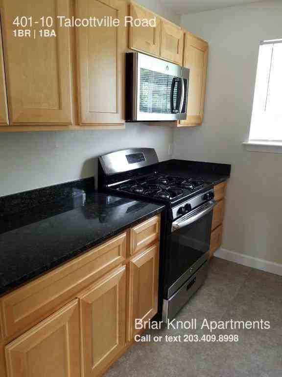10 Talcottville Rd - Photo 2 of 5