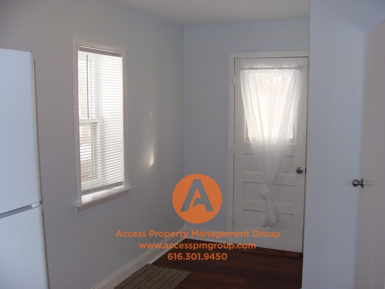 357 Hickory St - Photo 2 of 14