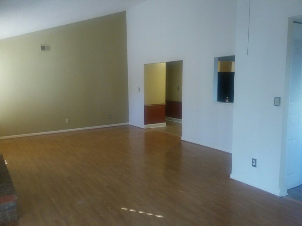 11515 5 Cedars Rd - Photo 2 of 4