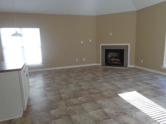 6152 Trail Creek Ln - Photo 3 of 15