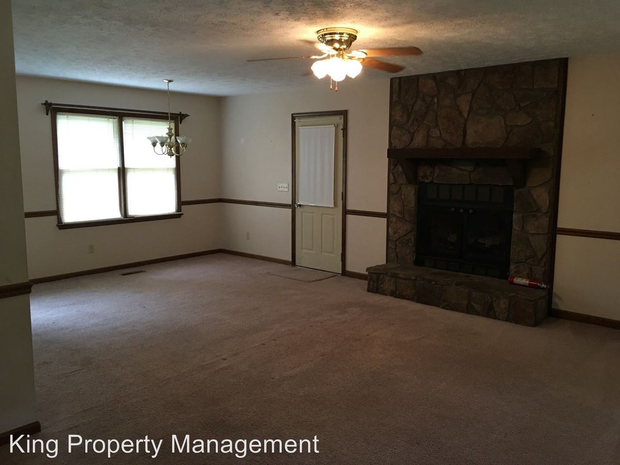 154 Hickory Ln - Photo 2 of 7