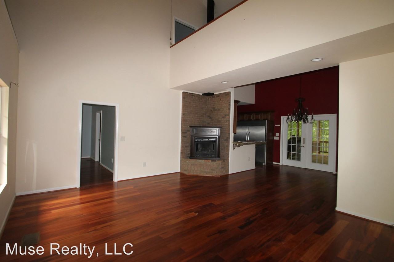 5075 Caulderwood Rd - Photo 2 of 20