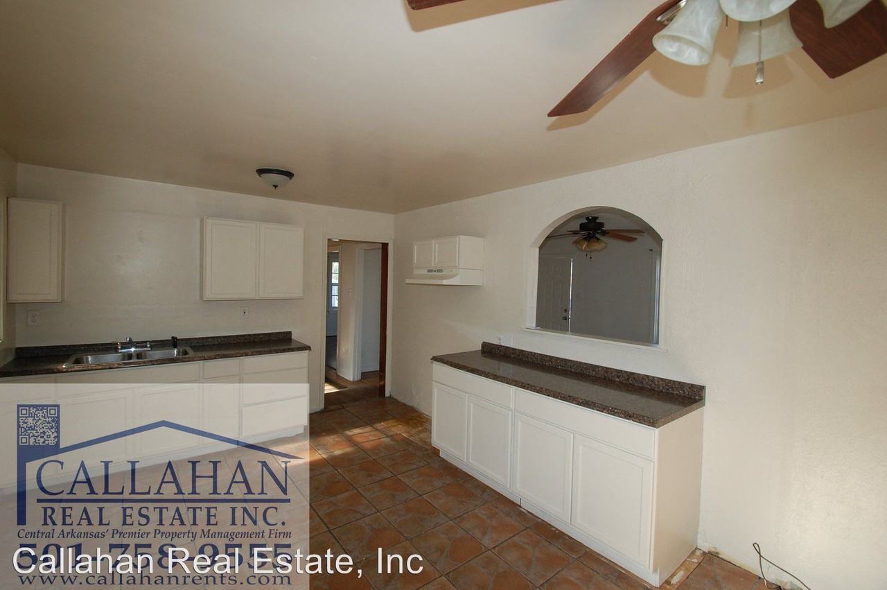 1506 W 35th St - Photo 2 of 7