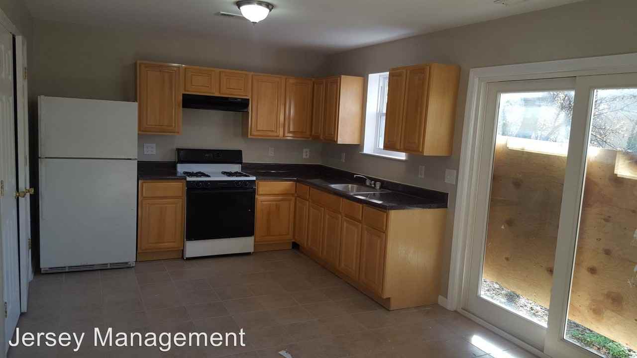 119 Passaic St - Photo 2 of 4