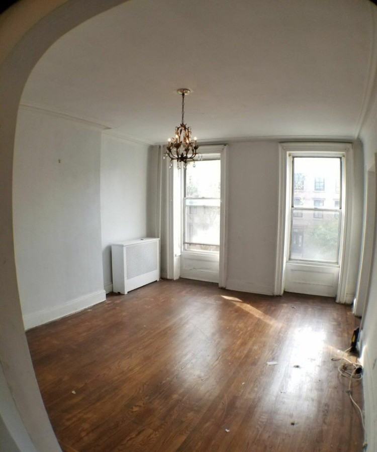 357 aldelphi st #3 - Photo 3 of 10