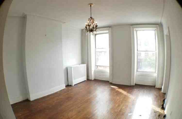 357 aldelphi st #3 - Photo 2 of 10