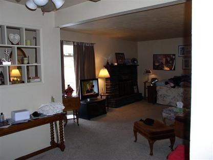 2703 Elder Dr - Photo 2 of 5