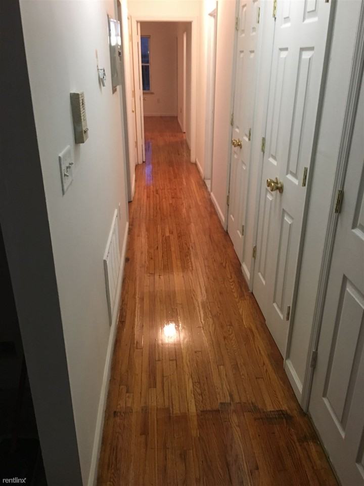 447 S 16th St - Photo 2 of 6