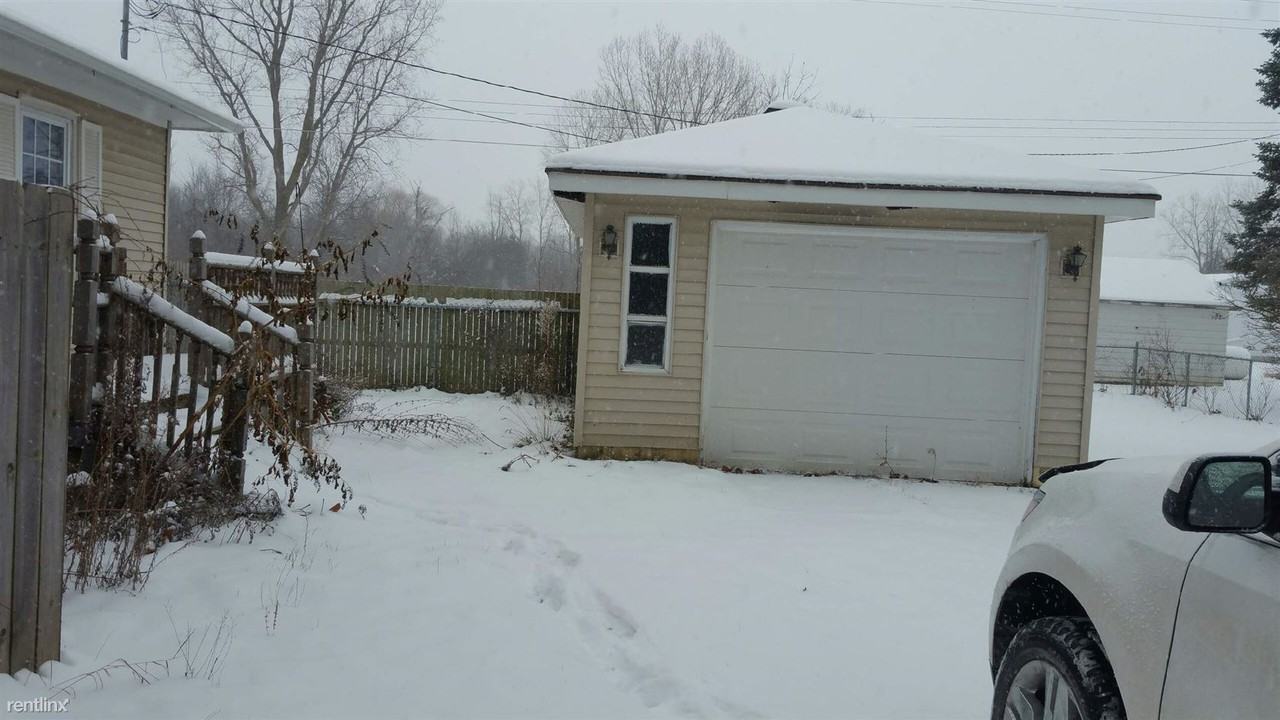 2616 N Williamston Rd - Photo 3 of 19