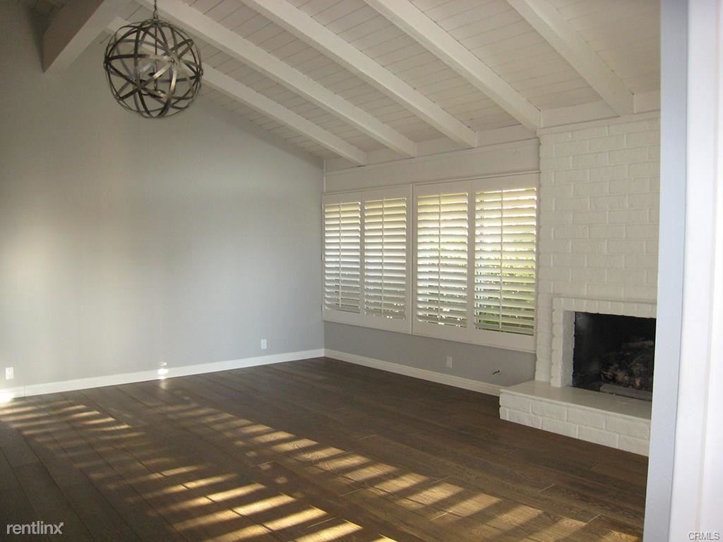 523 Vista Grande - Photo 3 of 19