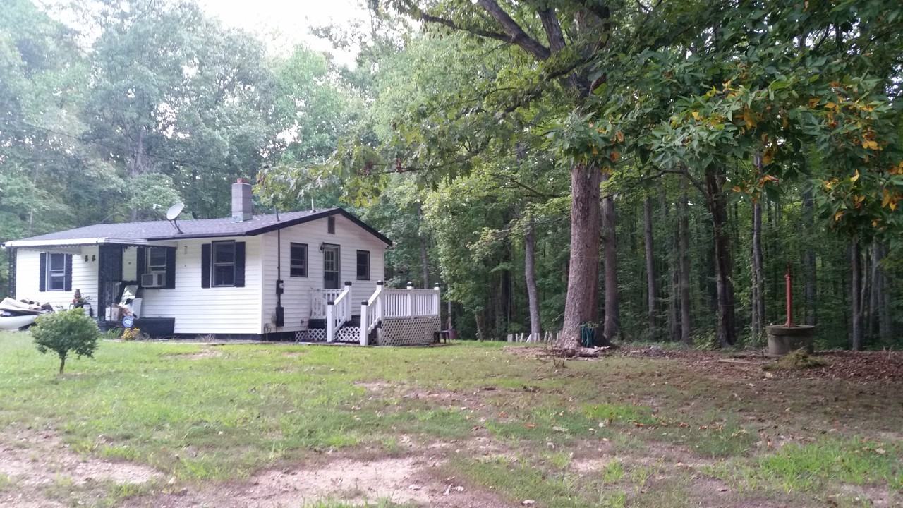 324 Woodland Drive - Photo 2 of 2