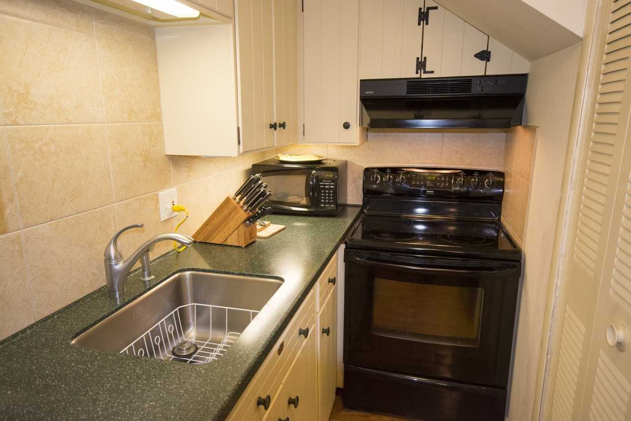 23 Stratton West Rd - Photo 2 of 7