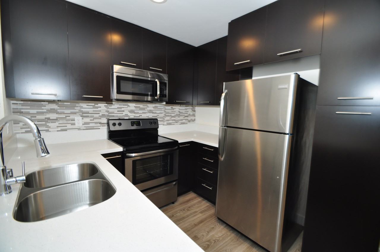 Club River Run Apartment Homes - Photo 2 of 43