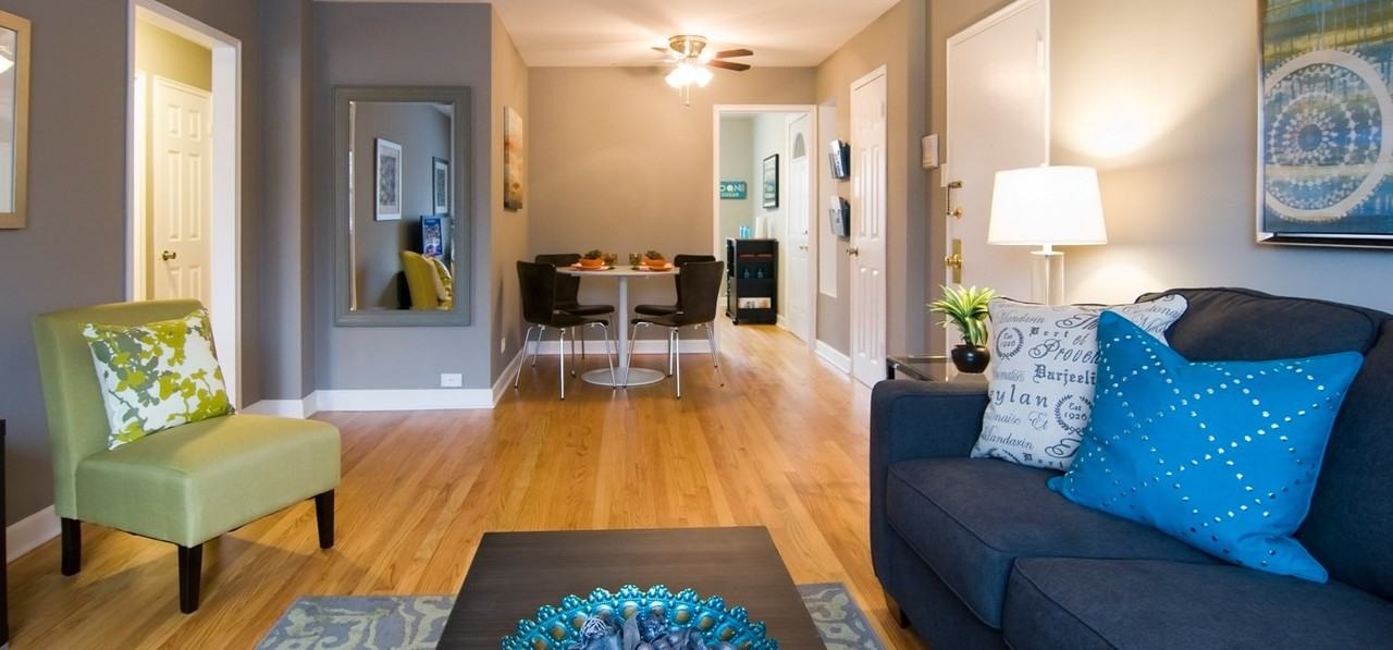 Elmhurst Terrace - Photo 3 of 20