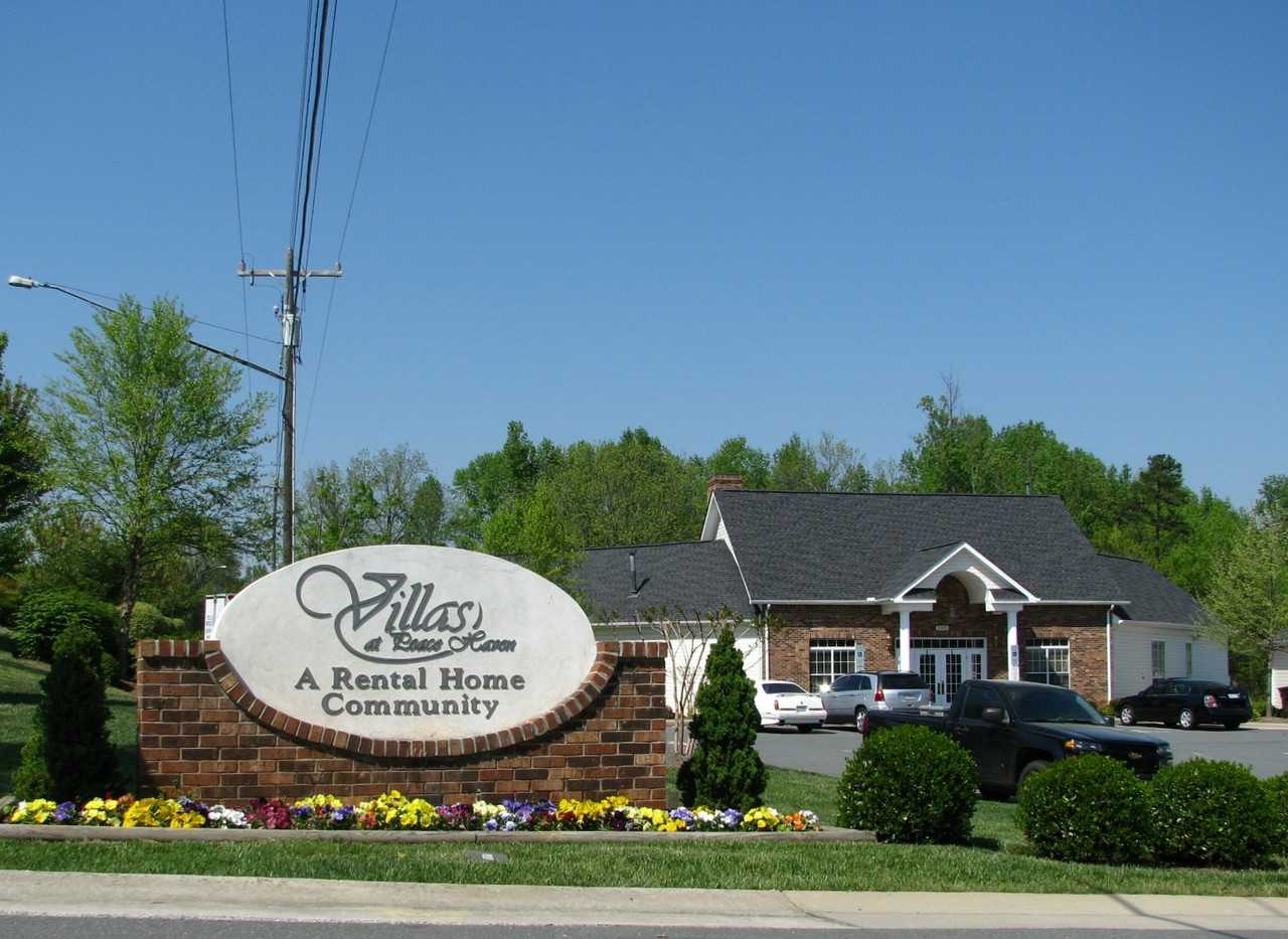 Villas at Peacehaven Houses for Rent - Photo 3 of 49