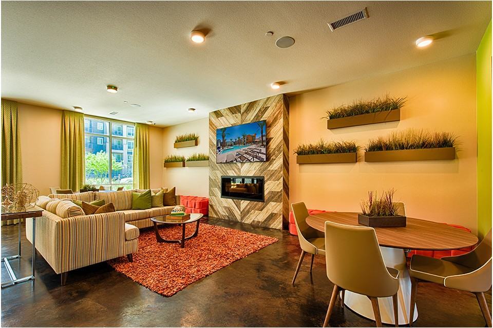 Tempo at McClintock Station - Photo 3 of 33