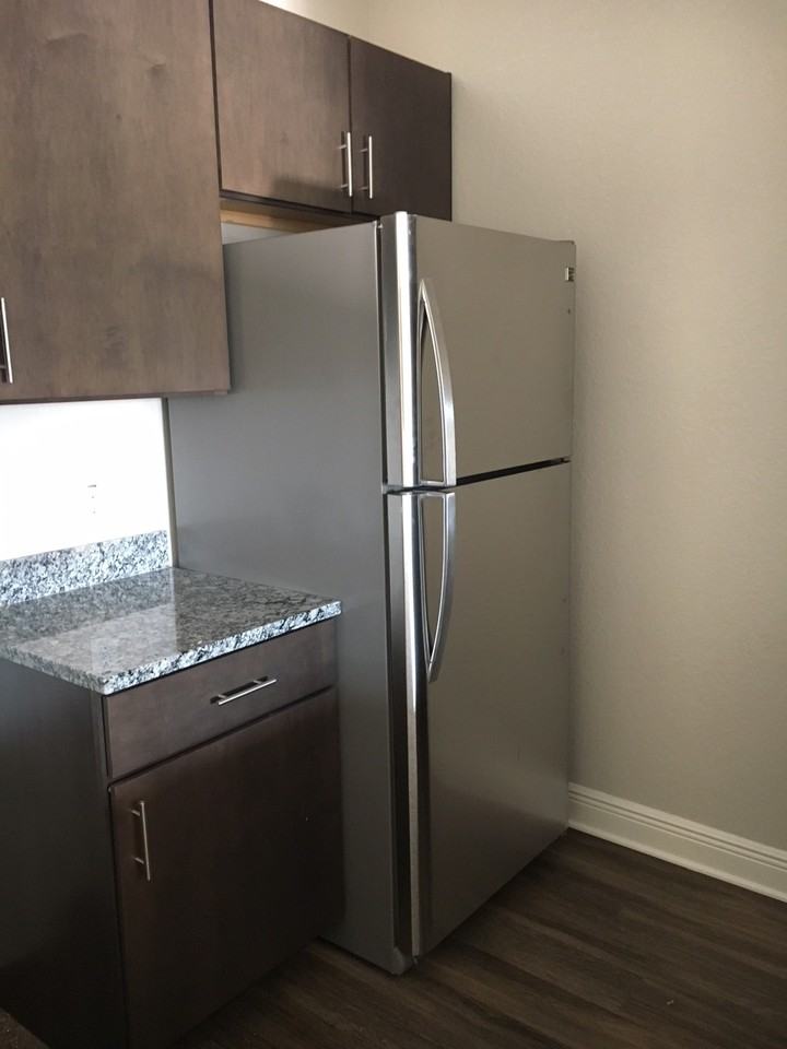 Atwater Apartments - Photo 2 of 24