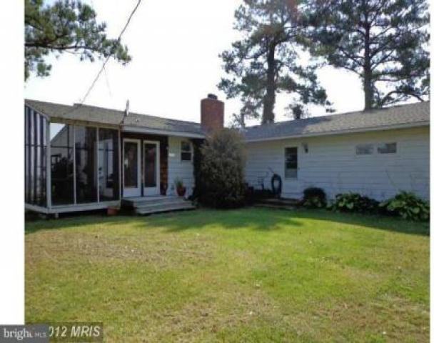 50651 Holly Point Rd - Photo 2 of 6