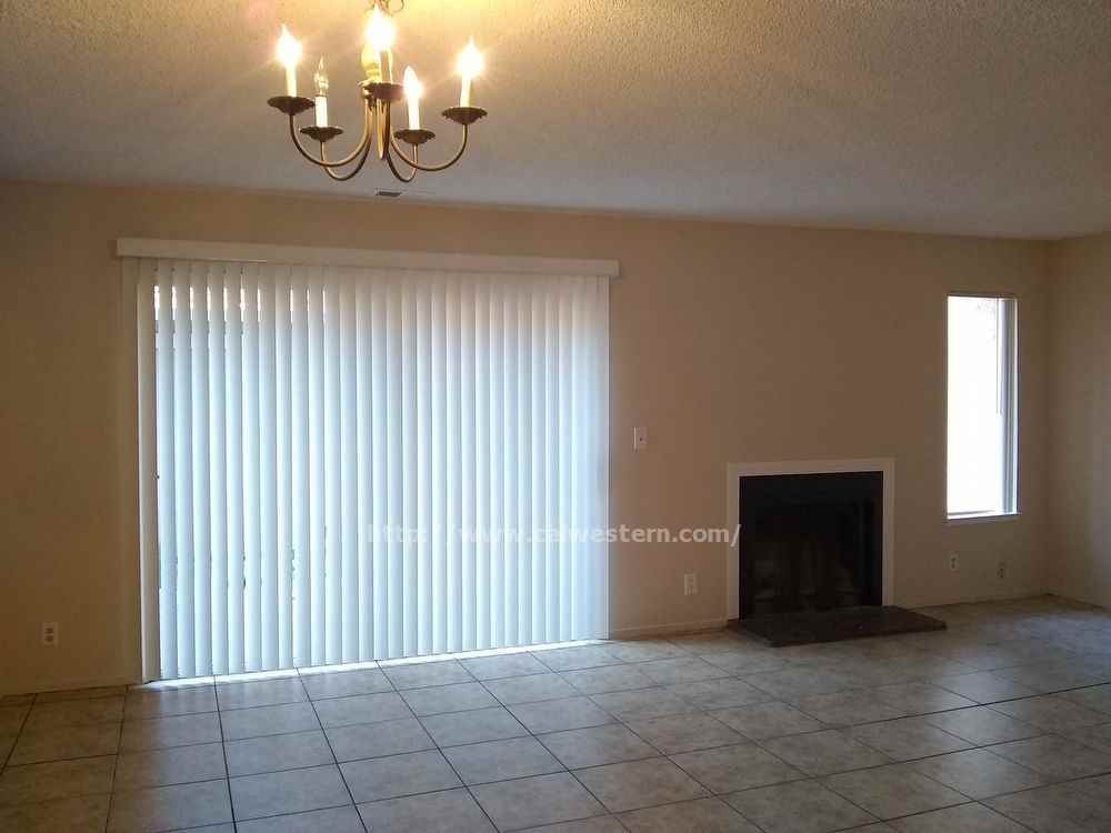 1638 Seacreek Way - Photo 3 of 14