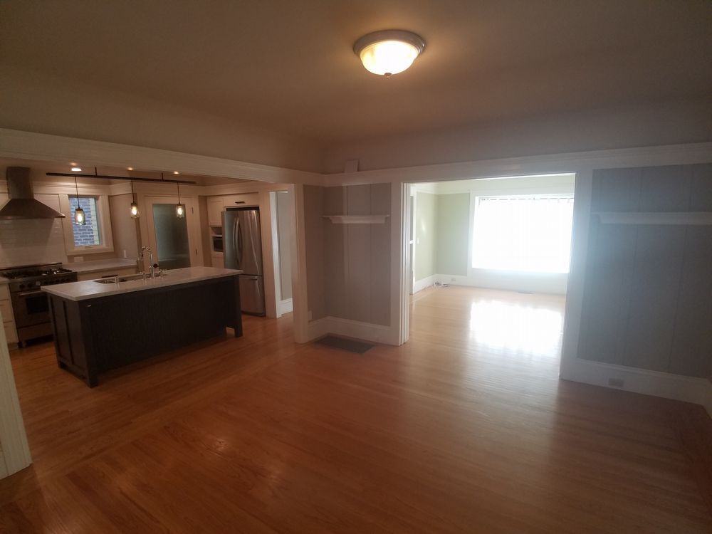 5502 Taft Ave - Photo 2 of 16