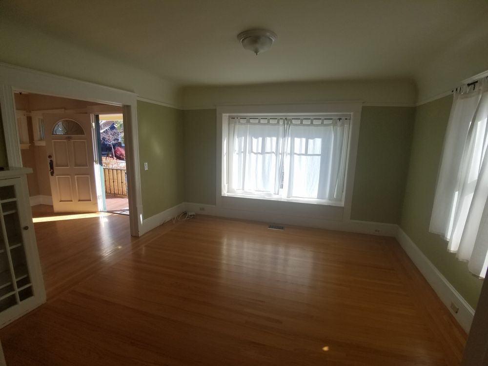 5502 Taft Ave - Photo 3 of 16