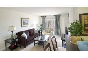 Circle Towers - Photo 2 of 16