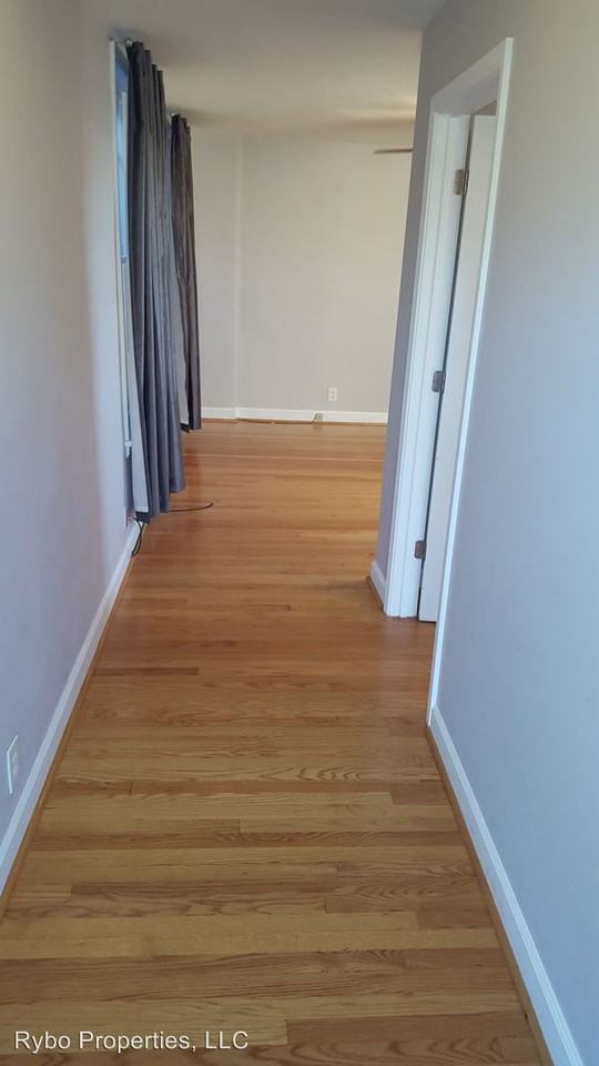 4940 Shaw Ave - Photo 2 of 15