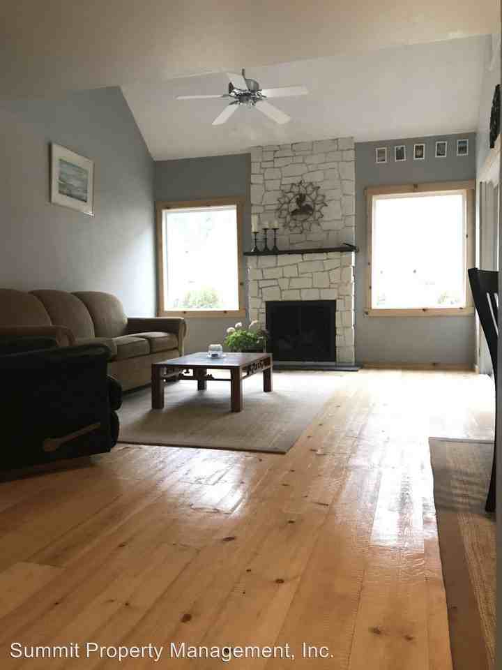 1863 E Broadway St - Photo 3 of 23