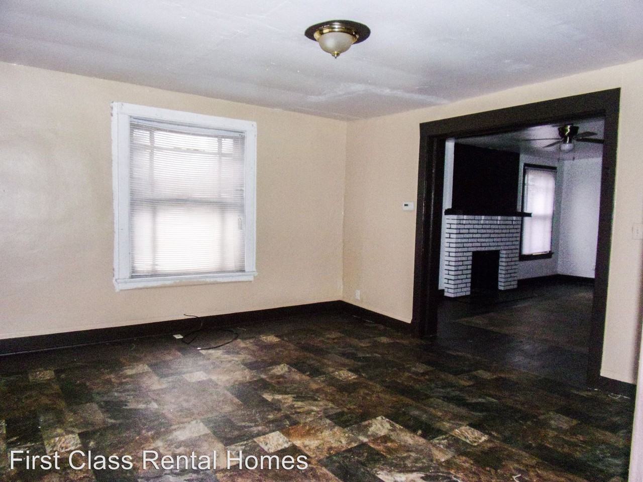 802 Pierce St - Photo 3 of 5