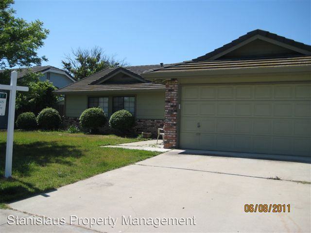 3308 Rhone Dr - Photo 2 of 3