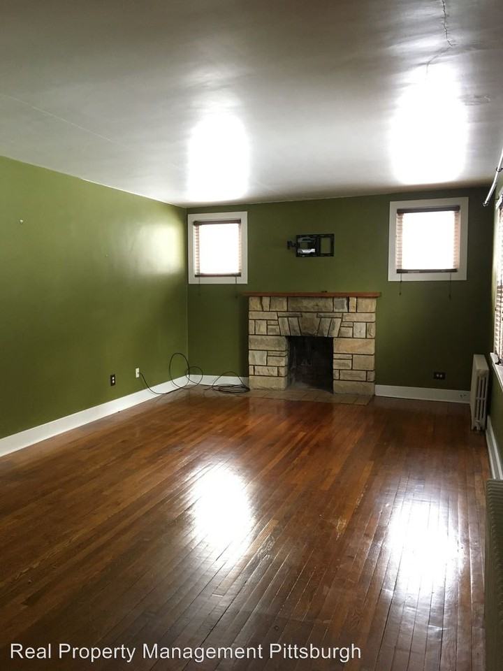 129 Spanish Villa Dr - Photo 2 of 19