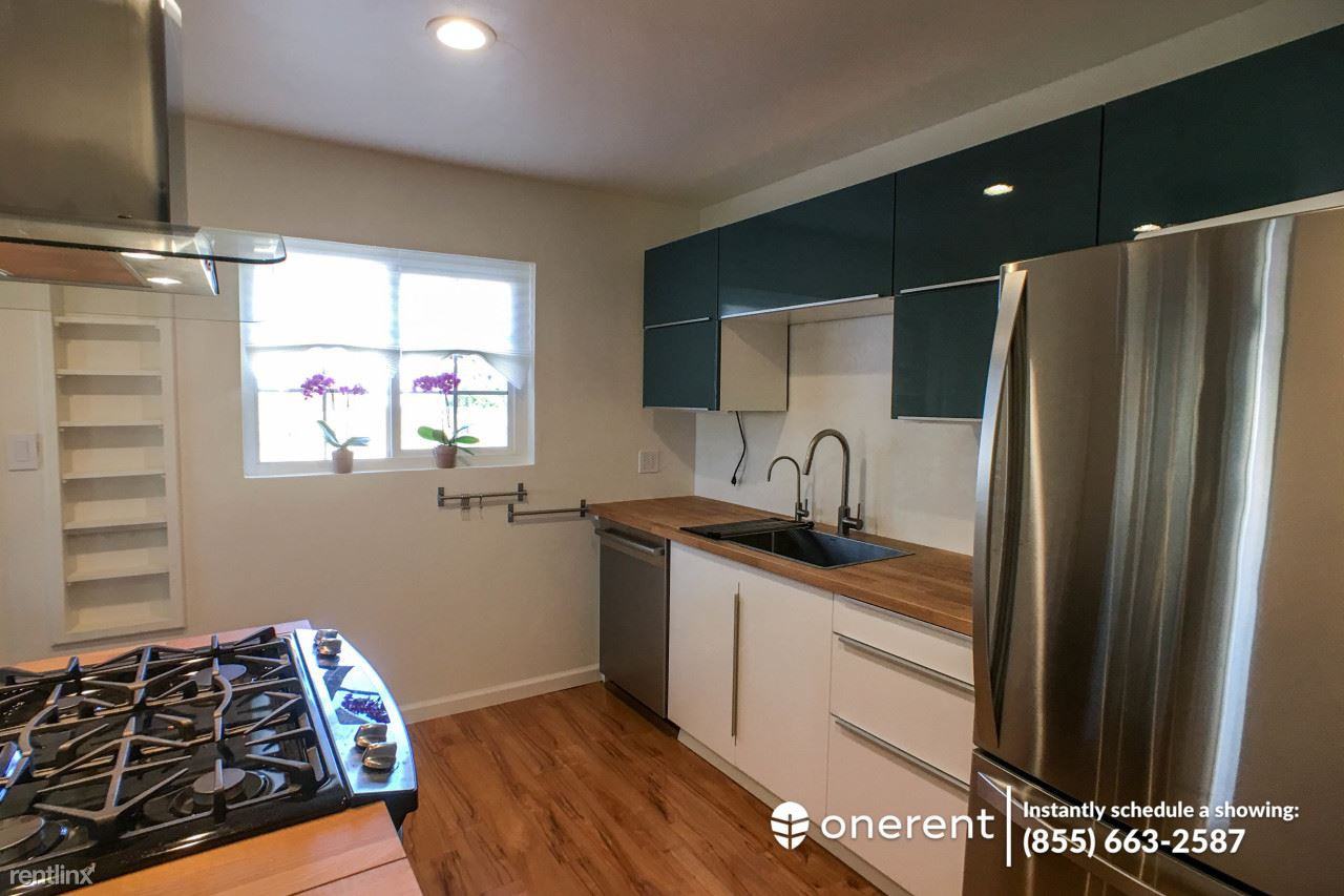 1212 Hollyburne Ave - Photo 2 of 13