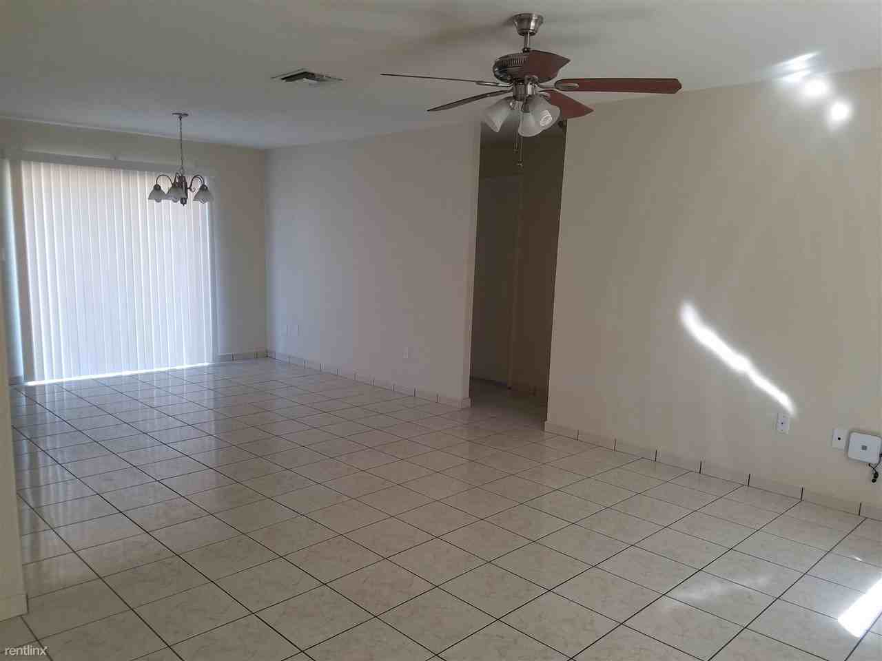 13351 SW 50th St - Photo 2 of 25