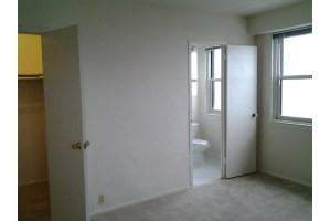 Harbor View Towers - Photo 3 of 18