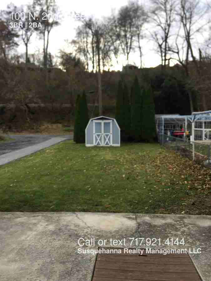 100 N 2nd St - Photo 2 of 6