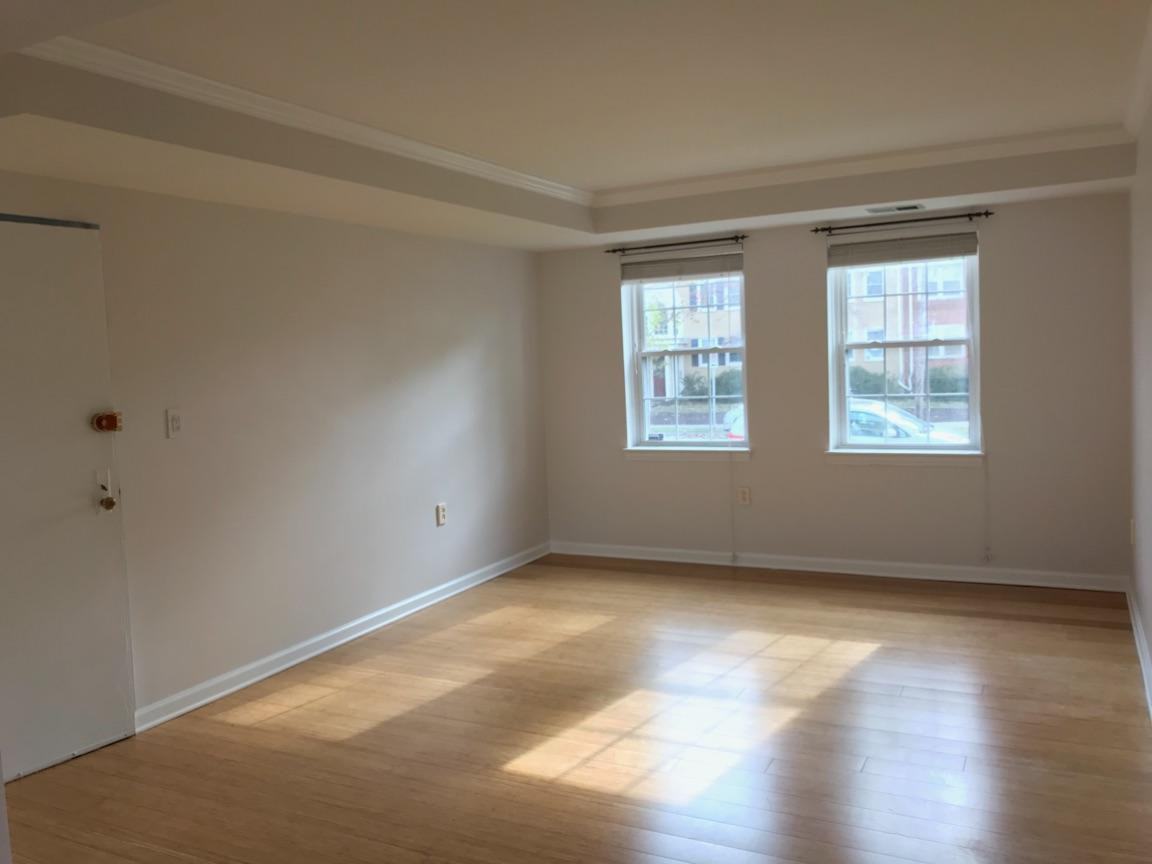 1100 Belle View Blvd - Photo 2 of 5