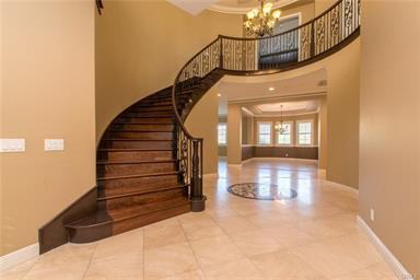 18401 Nicklaus Road - Photo 2 of 15