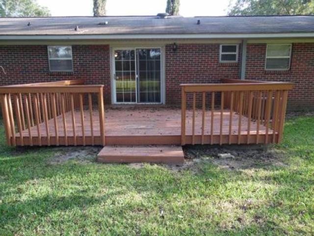 103 Whitten St - Photo 3 of 6