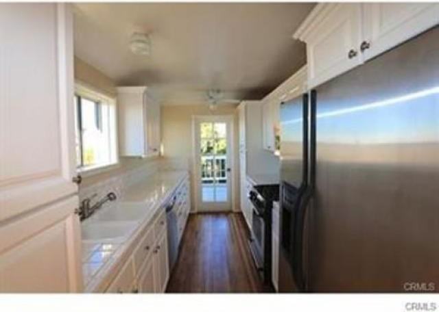 160 McAulay Pl - Photo 2 of 6