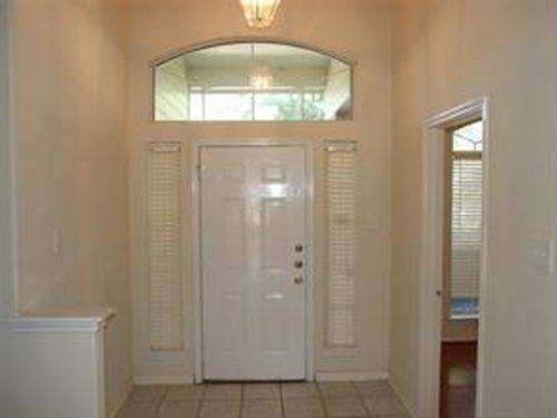 526 Brushy Glen Dr - Photo 2 of 8