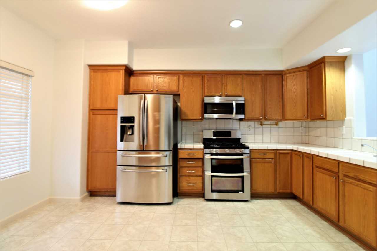 9564 Stone Oak Ct - Photo 2 of 12