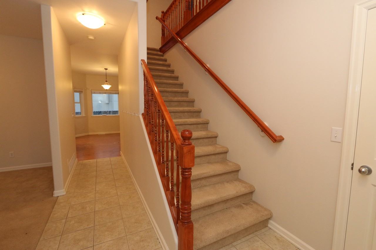 16529 Baird Cir - Photo 2 of 17